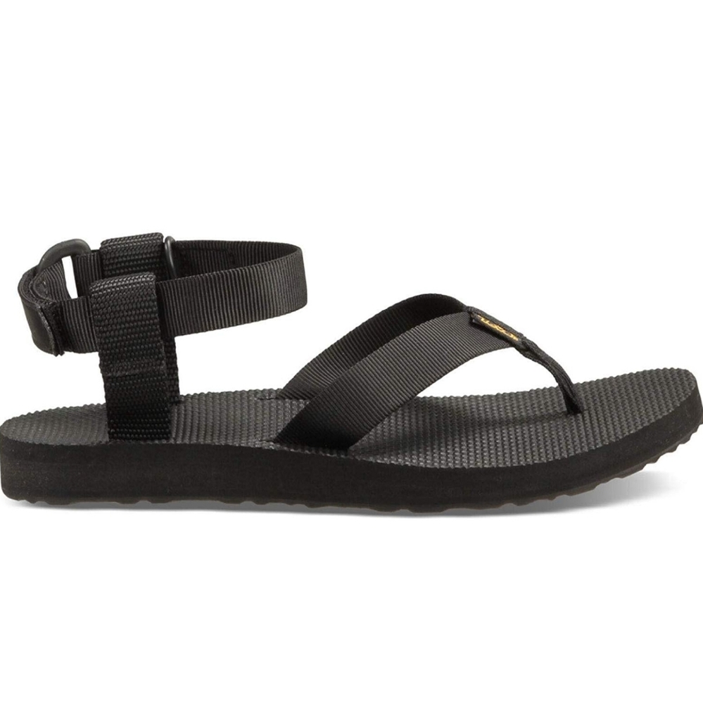 Teva thong sandals size 9
